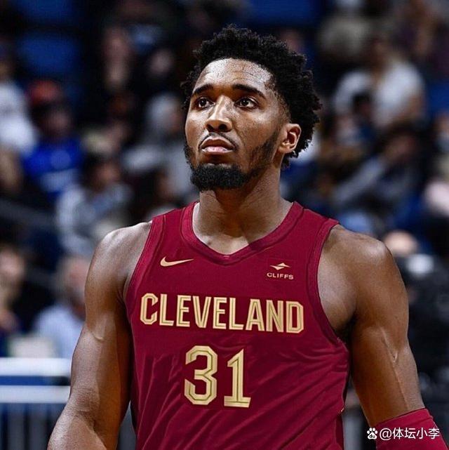 你怎么看？小杨再被DNP，自12月8日首发后再未出战过常规赛（如何看待小杨再遭DNP：自12月8日首发后至今未再出战常规赛）