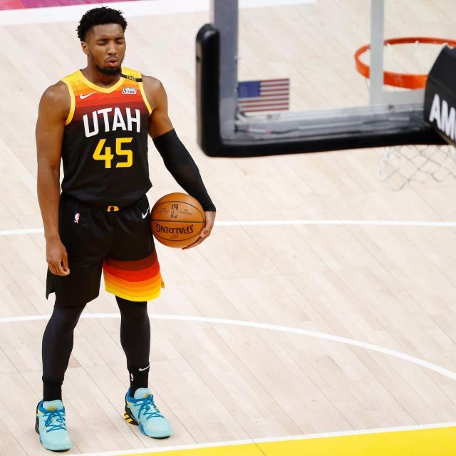 马丁内利：成为圣诞冠军的感觉很棒；有机会就陪在热苏斯身边（马丁内利：圣诞榜首令人振奋；有机会就伴在热苏斯左右）