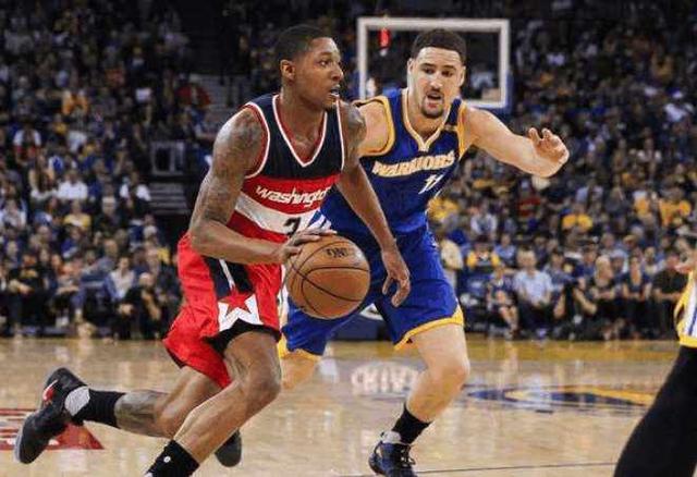 NBA战报：克尼佩尔21分7助，黄蜂111-86大胜猛龙（NBA简讯：克尼佩尔21分7助攻，黄蜂111-86轻取猛龙）