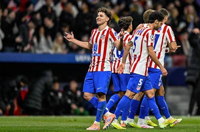 斯潘塞兄弟同日爆发，得分同时创下赛季新高（斯潘塞兄弟同日齐发力，双双刷新赛季得分新高）