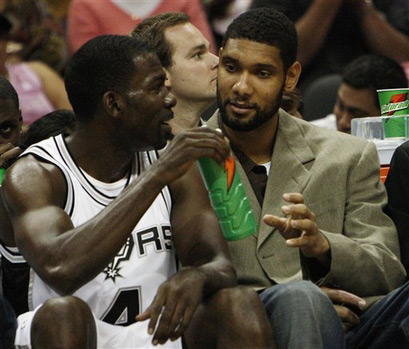 篮协发布声明：严厉打击针对女篮教练员和运动员的AI造谣行为（中国篮协严正声明：重拳打击针对女篮教练与球员的AI谣言）