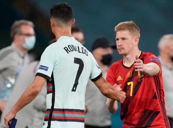 弗罗因德：我们赢得了这1分，绝平体现了球队不服输的精神（弗罗因德：这一分来之不易，绝平诠释球队永不言弃的精神）