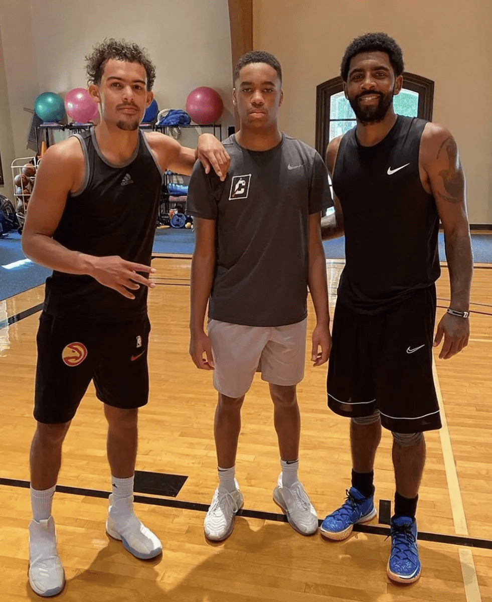 冠军体质，若日尼奥加盟弗拉门戈半赛季即夺得两项重要锦标（若日尼奥加盟弗拉门戈半季即斩获双冠，冠军气质尽显）