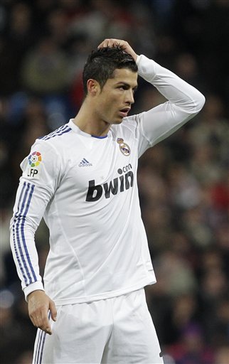 杨瀚森本周飞行距离高达13791公里，在飞机上度过了近27小时（杨瀚森本周累计飞行13791公里，空中耗时近27小时）